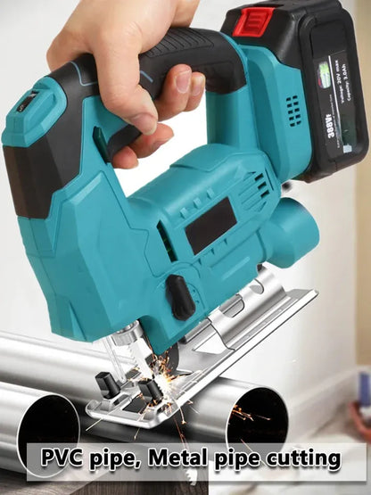 Fierăstrău pendular fără fir, 2 acumulatori 48V, variator turație 3200 rpm, 2 pânze incluse, valiză transport