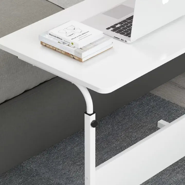 Masă laptop reglabilă pe înălțime, 70–90 cm, blat 40 x 60 cm, cu roți, structură din oțel și lemn